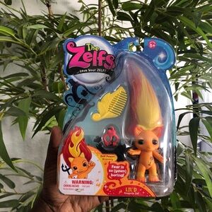 NEW Zelfs LIL’ D Firesprite Medium Troll Doll Moose Toys Rare Retired Orange